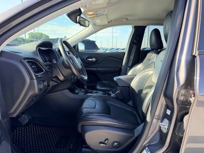 2020 Jeep Cherokee Trailhawk