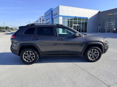 2020 Jeep Cherokee Trailhawk