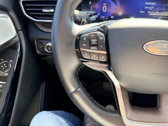 2021 Ford Explorer Platinum