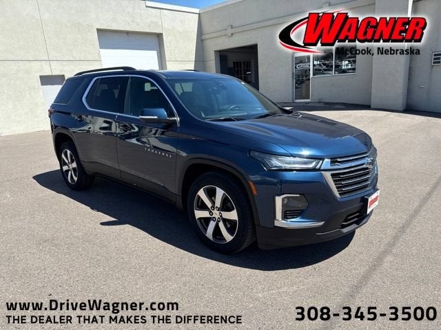 2023 Chevrolet Traverse LT Leather