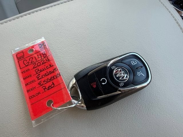 2024 Buick Enclave Essence