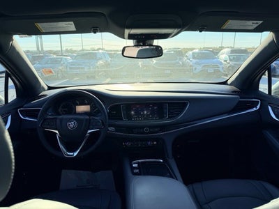 2022 Buick Enclave Essence