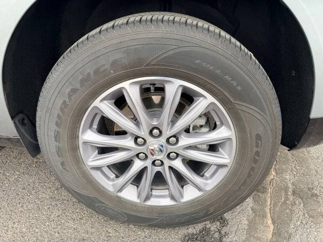 2024 Buick Enclave Essence