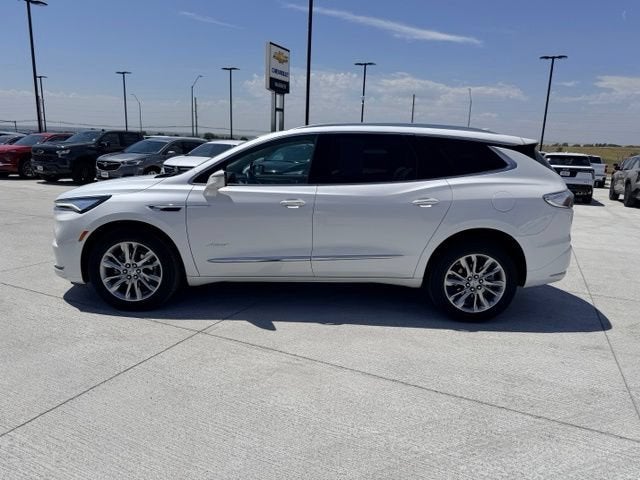 2023 Buick Enclave Avenir