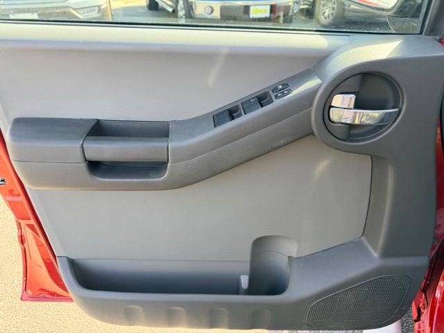 2012 Nissan Xterra S