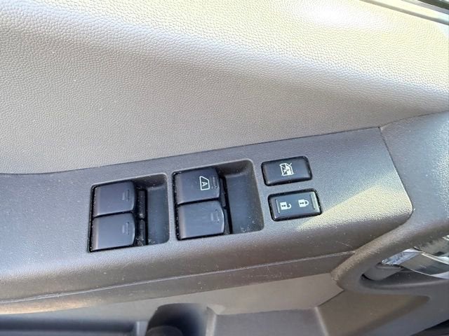 2012 Nissan Xterra S