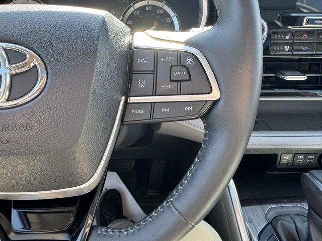 2022 Toyota Highlander Limited