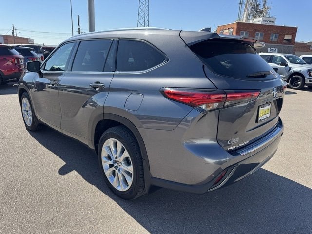 2022 Toyota Highlander Limited