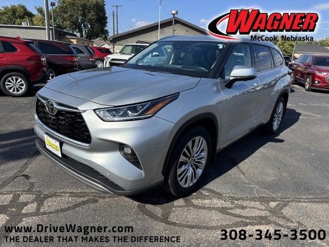 2024 Toyota Highlander Platinum
