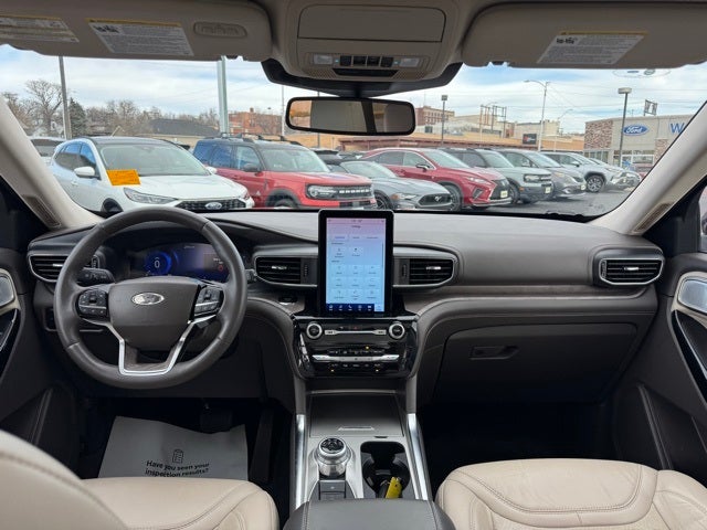 2023 Ford Explorer Platinum