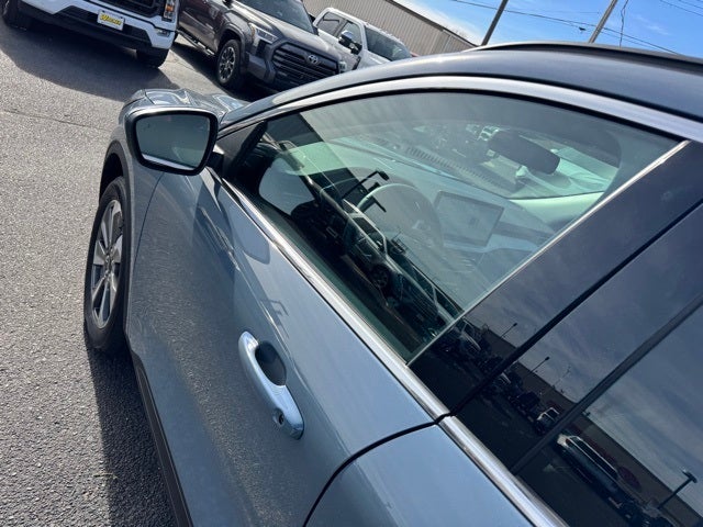 2025 Ford Escape Hybrid Platinum