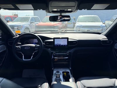 2023 Ford Explorer ST-Line