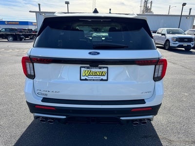 2025 Ford Explorer Platinum