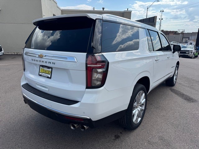 2021 Chevrolet Suburban High Country