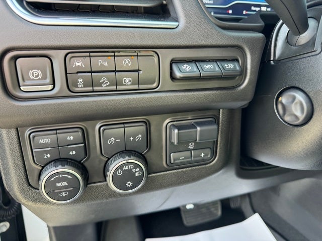 2024 Chevrolet Suburban High Country