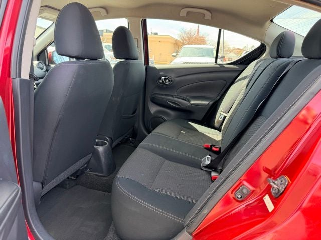 2017 Nissan Versa 1.6 SV