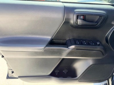 2022 Toyota Tacoma SR V6