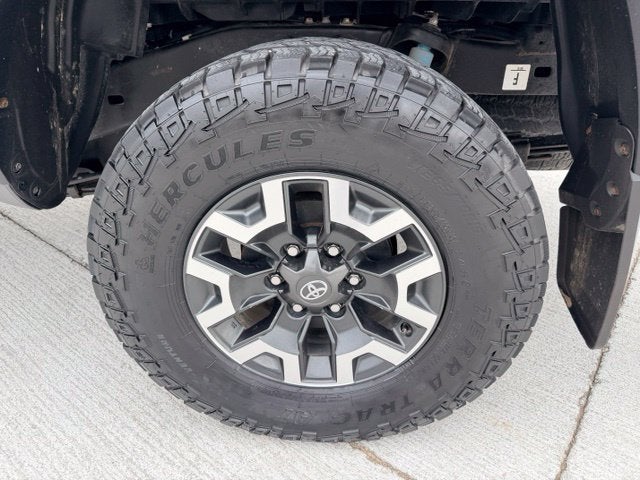 2022 Toyota Tacoma TRD Off-Road V6
