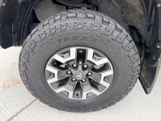 2022 Toyota Tacoma TRD Off-Road V6