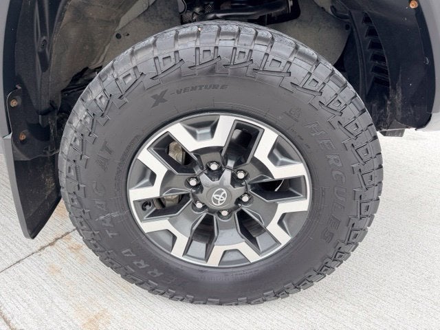 2022 Toyota Tacoma TRD Off-Road V6