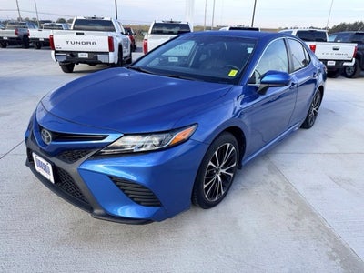 2018 Toyota Camry SE