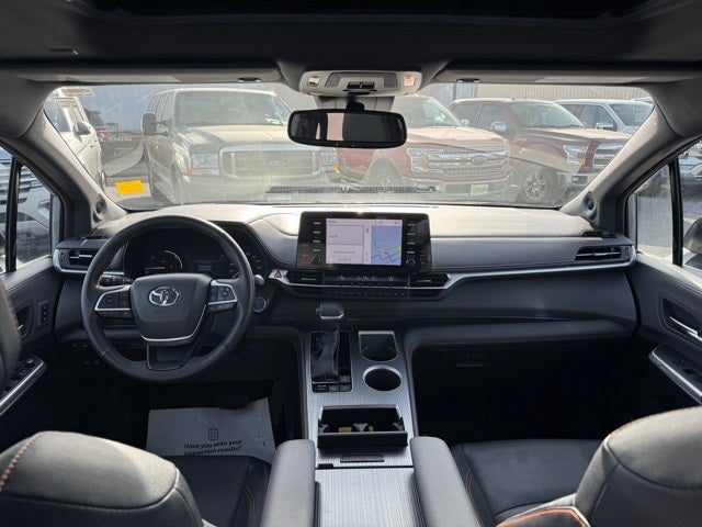 2024 Toyota Sienna XSE 7 Passenger