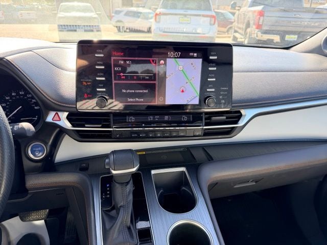 2022 Toyota Sienna XSE 7 Passenger