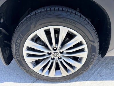 2022 Toyota Highlander Platinum