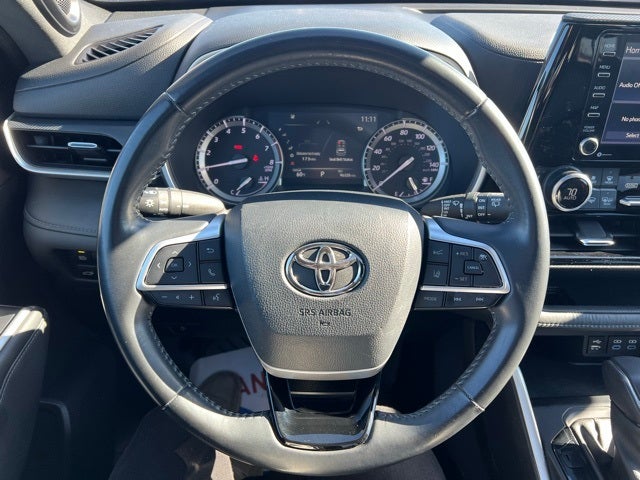 2022 Toyota Highlander XSE