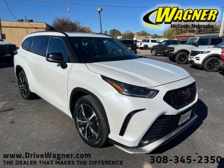 2022 Toyota Highlander XSE