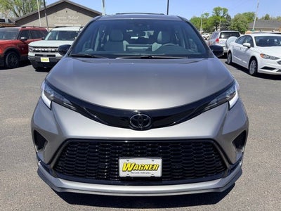 2026 Toyota Sienna XSE 7 Passenger
