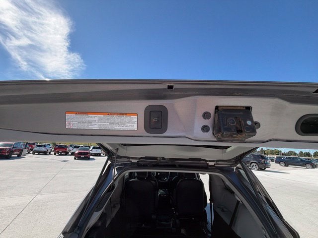2018 Toyota Sienna SE 8 Passenger