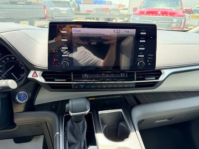 2021 Toyota Sienna Limited 7 Passenger