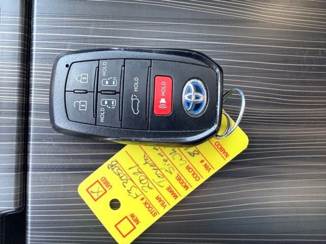 2021 Toyota Sienna Limited 7 Passenger