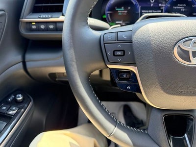 2025 Toyota Crown Signia Limited
