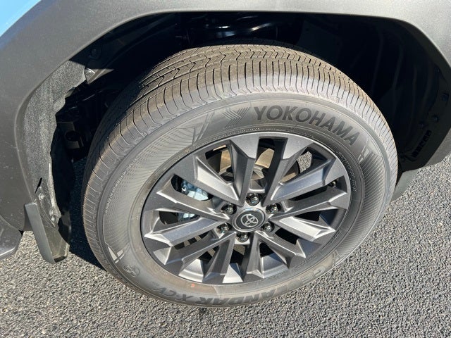 2025 Toyota Land Cruiser Base