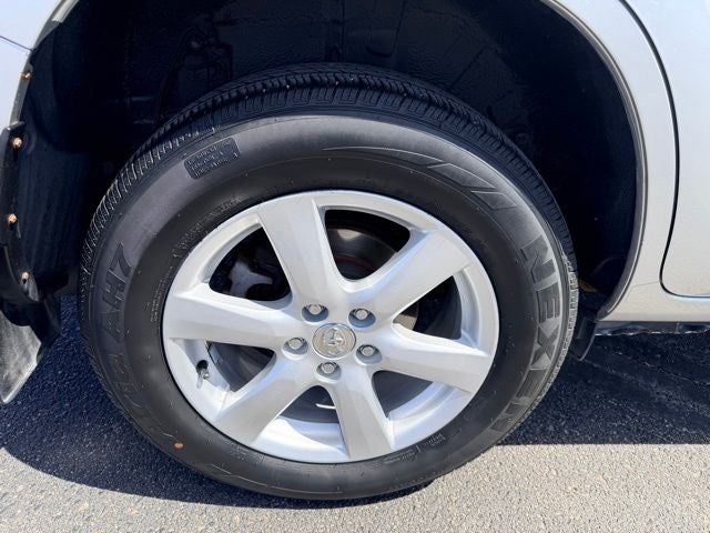 2006 Toyota RAV4 Base