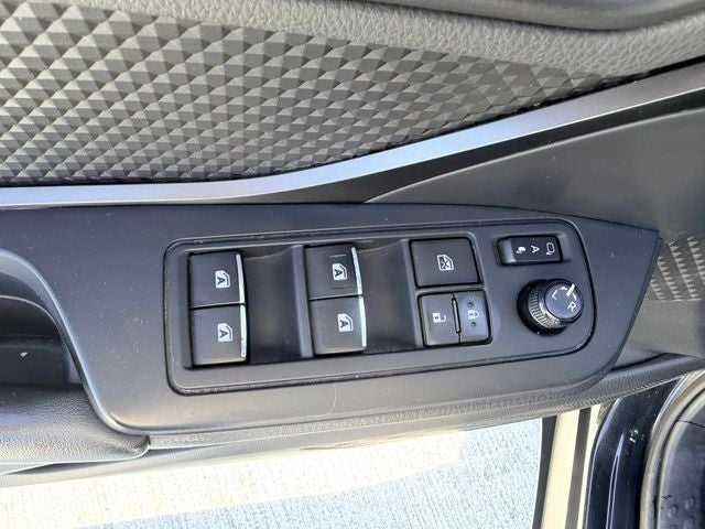 2018 Toyota C-HR XLE Premium