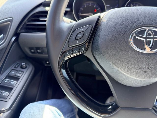 2018 Toyota C-HR XLE Premium