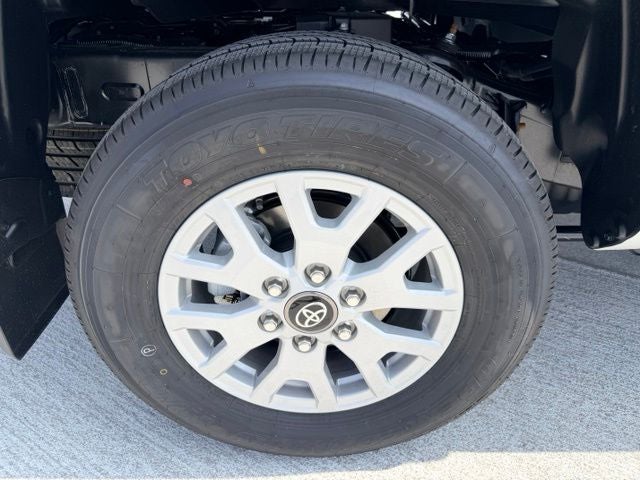 2026 Toyota Tacoma SR5 - Photo 10
