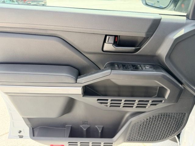 2026 Toyota Tacoma SR5 - Photo 15