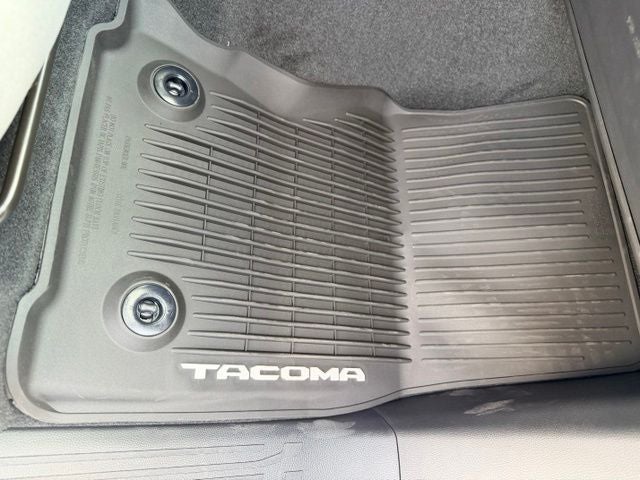 2026 Toyota Tacoma SR5 - Photo 35