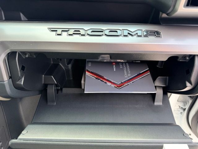 2026 Toyota Tacoma SR5 - Photo 36