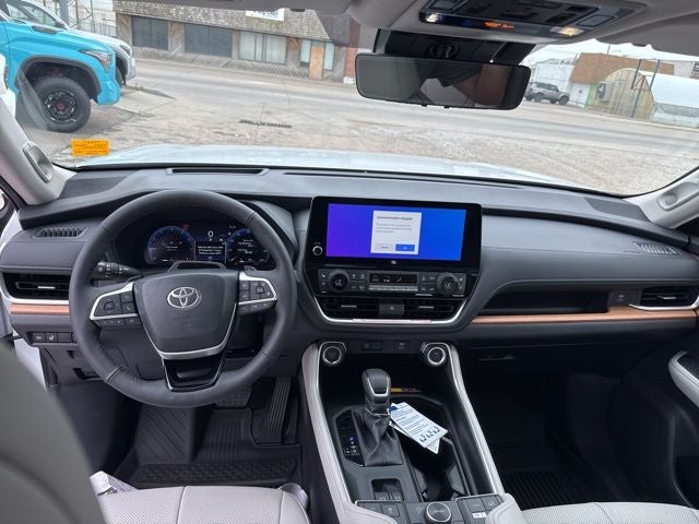 2026 Toyota Grand Highlander Platinum