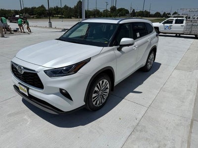 2026 Toyota Highlander Platinum