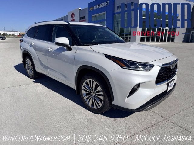 2026 Toyota Highlander Platinum