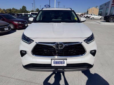 2026 Toyota Highlander Platinum