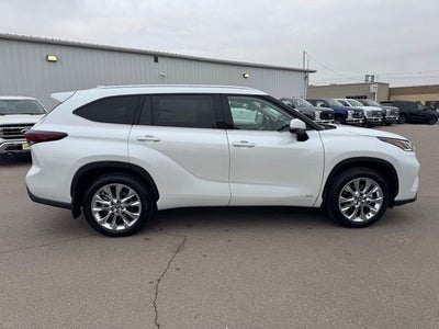 2026 Toyota Highlander Hybrid Limited