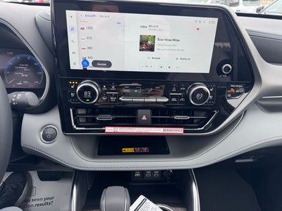 2026 Toyota Highlander Hybrid Limited