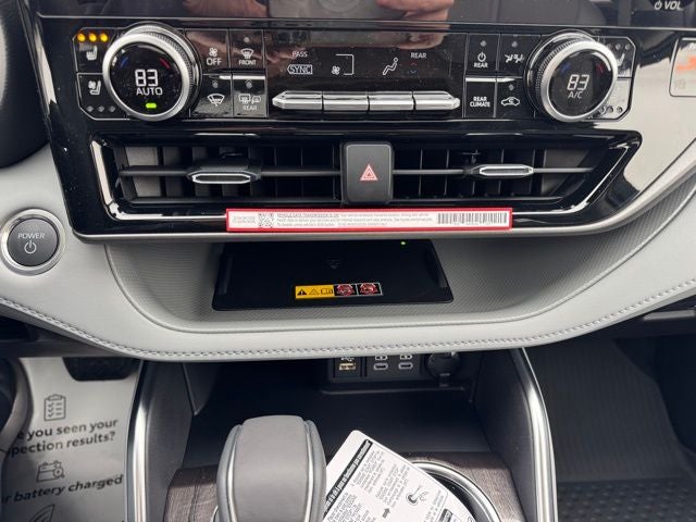 2026 Toyota Highlander Hybrid Limited